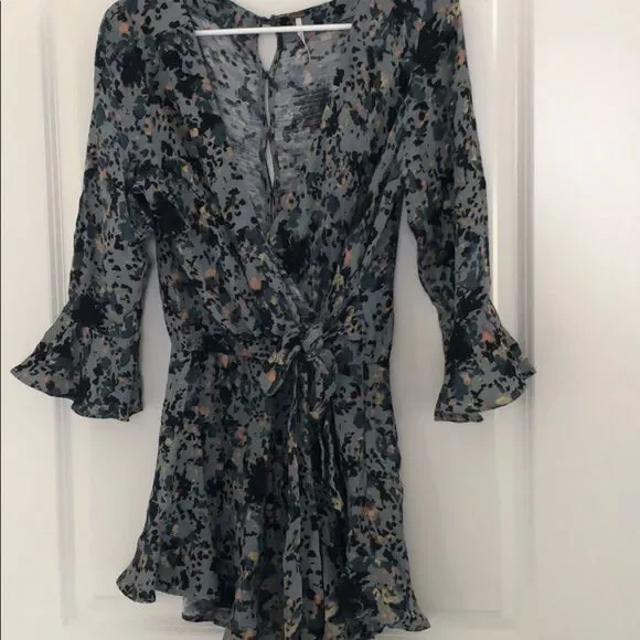 Free people all the right ruffles romper - Picture 4 of 10